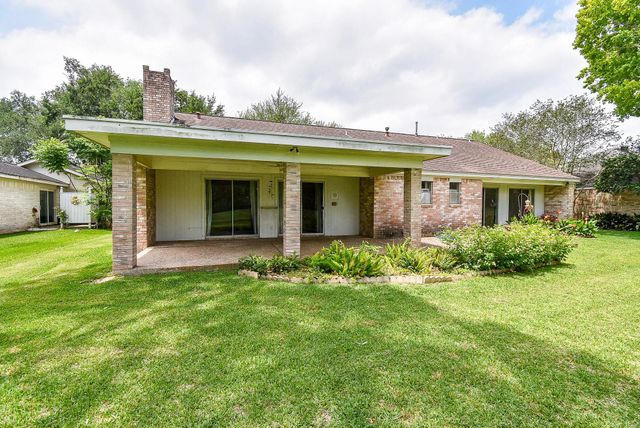 3419 Crow Valley Drive, Missouri City, TX 77459