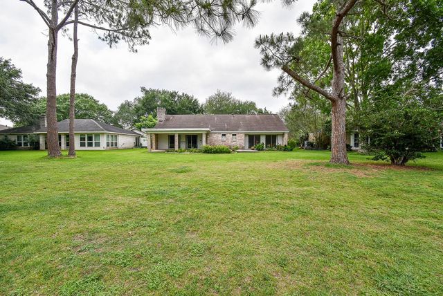 3419 Crow Valley Drive, Missouri City, TX 77459
