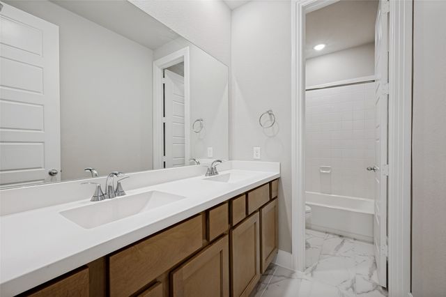 4706 Pin Oak Court, Aubrey, TX 76227