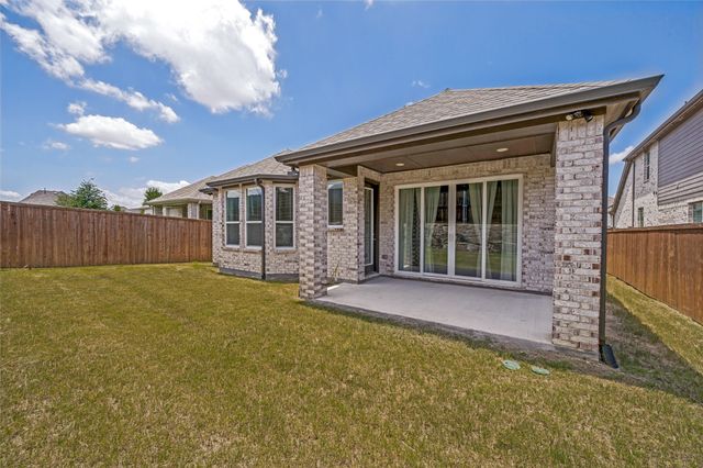 4706 Pin Oak Court, Aubrey, TX 76227