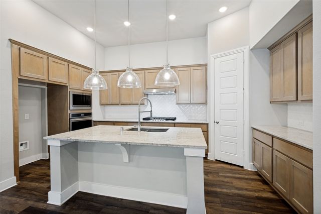 4706 Pin Oak Court, Aubrey, TX 76227