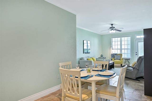 7000 Seawall Blvd 116, Galveston, TX 77551