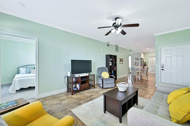 7000 Seawall Blvd 116, Galveston, TX 77551