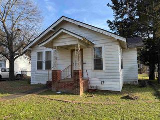 1102 Nathan Street, Marshall, TX 75670