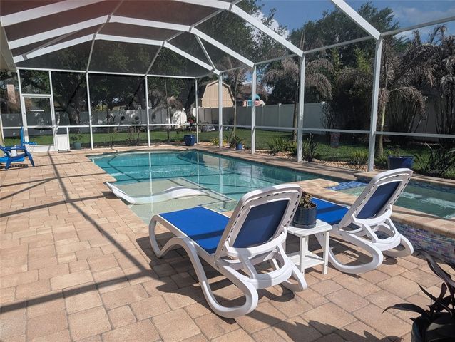 6028 ROLLING VISTA LOOP, Dover, FL 33527