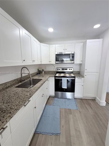 6780 W 2nd Ct 212, Hialeah, FL 33012