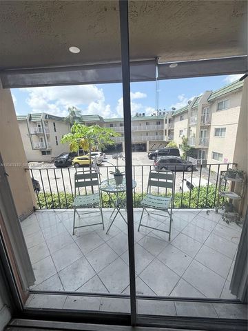 6780 W 2nd Ct 212, Hialeah, FL 33012
