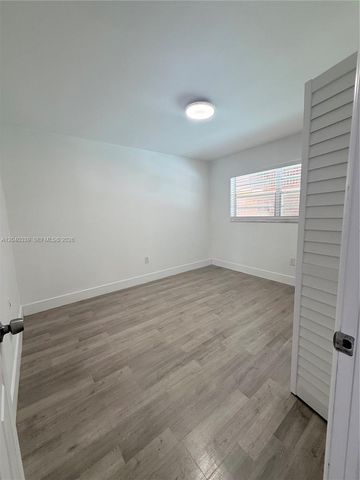 6780 W 2nd Ct 212, Hialeah, FL 33012