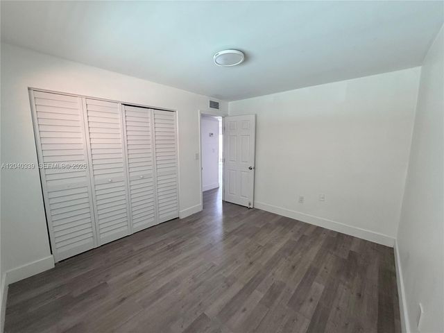 6780 W 2nd Ct 212, Hialeah, FL 33012