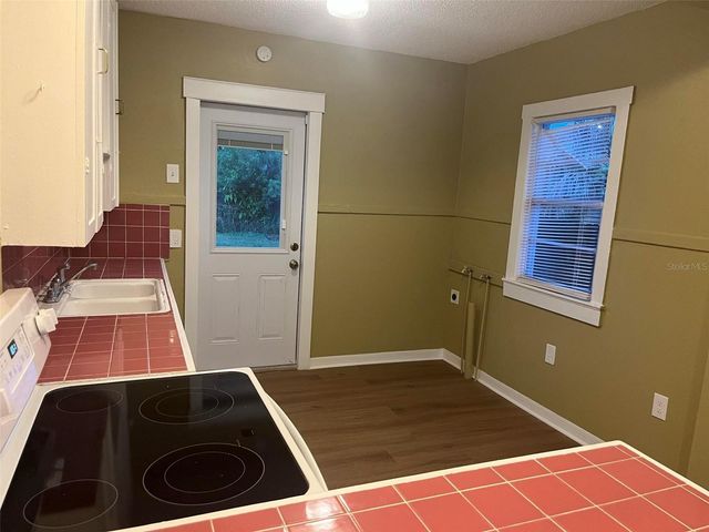 2013 OCEANVIEW PLACE, Tampa, FL 33605