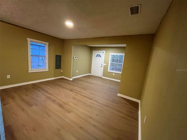 2013 OCEANVIEW PLACE, Tampa, FL 33605