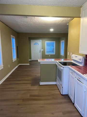 2013 OCEANVIEW PLACE, Tampa, FL 33605