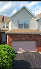 553 Goodwin Drive, Bolingbrook, IL 60440