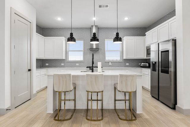 2635 Carmelita Street, Dallas, TX 75212