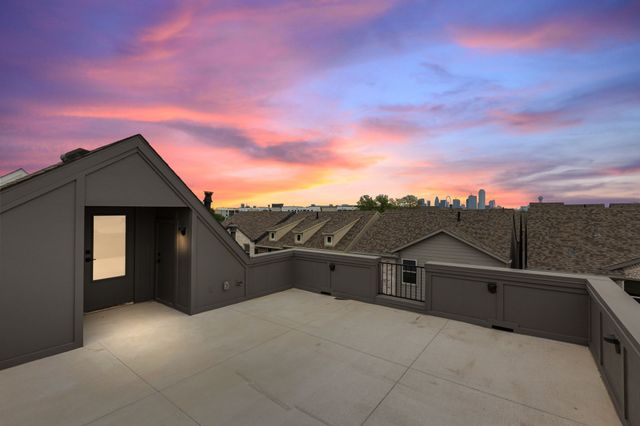 2635 Carmelita Street, Dallas, TX 75212