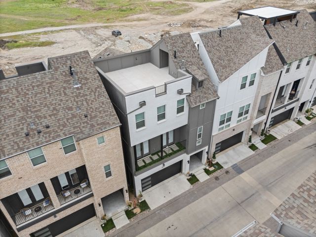 2635 Carmelita Street, Dallas, TX 75212