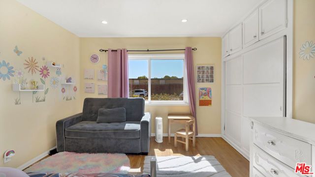 3104 Military Avenue, Los Angeles, CA 90034