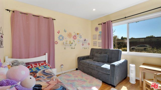 3104 Military Avenue, Los Angeles, CA 90034