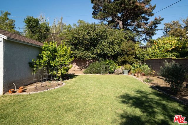 3104 Military Avenue, Los Angeles, CA 90034