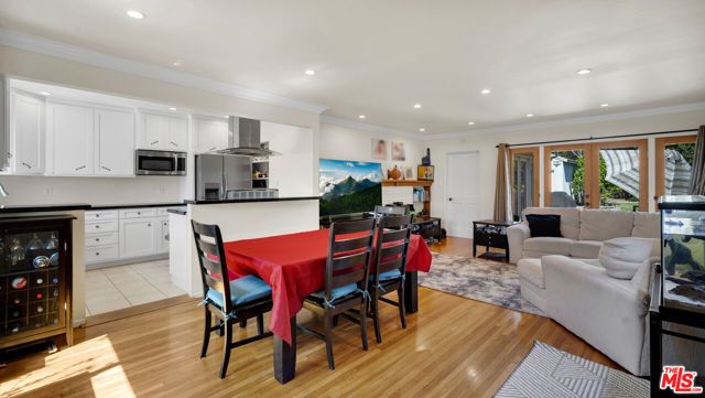 3104 Military Avenue, Los Angeles, CA 90034