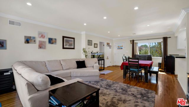 3104 Military Avenue, Los Angeles, CA 90034