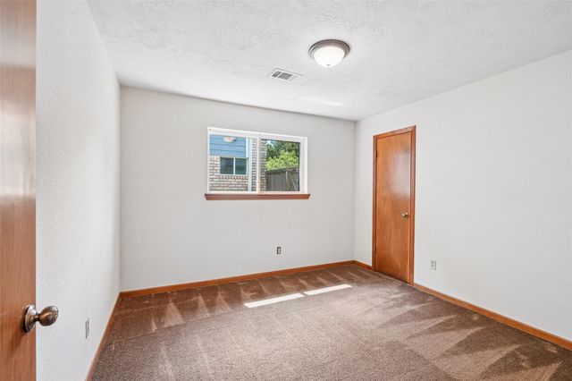 2275 Woodland Springs Street, Houston, TX 77077