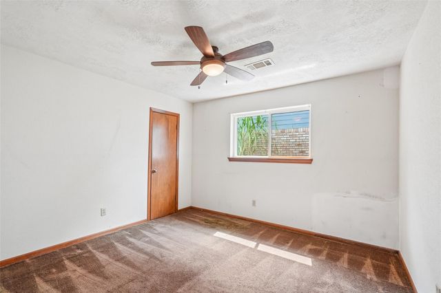 2275 Woodland Springs Street, Houston, TX 77077