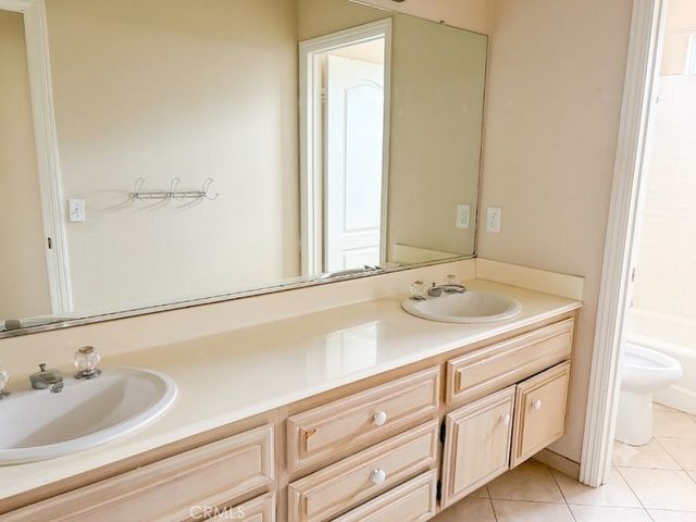 126 Ball Drive, Claremont, CA 91711