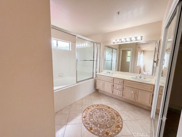 126 Ball Drive, Claremont, CA 91711