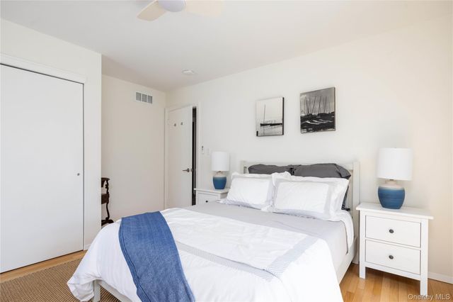 5 Skyes Neck Court, East Quogue, NY 11942