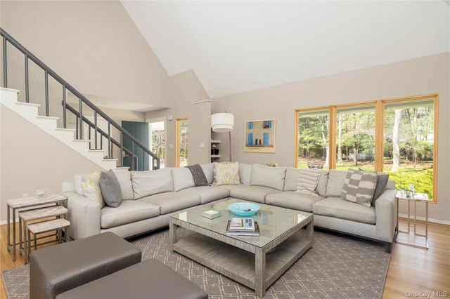 5 Skyes Neck Court, East Quogue, NY 11942