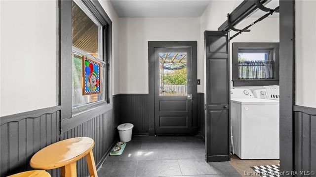 2103 E Elm Street, New Albany, IN 47150