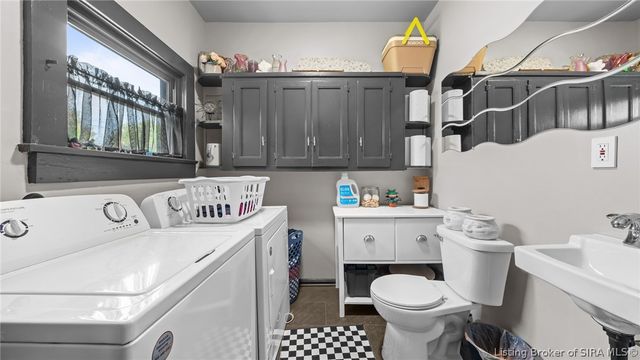 2103 E Elm Street, New Albany, IN 47150