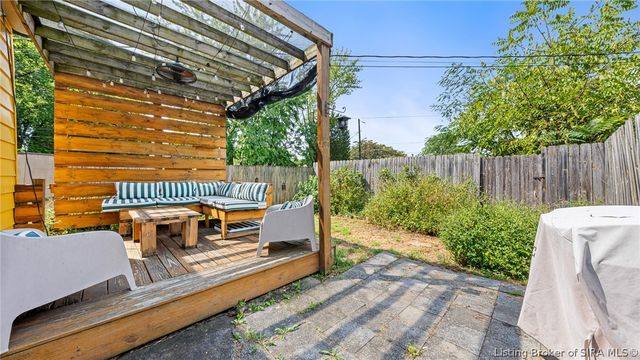 2103 E Elm Street, New Albany, IN 47150