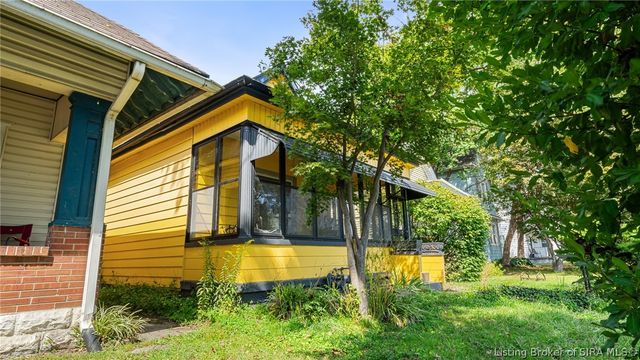 2103 E Elm Street, New Albany, IN 47150