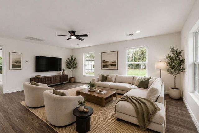 1332 Montgomery Street, La Marque, TX 77568