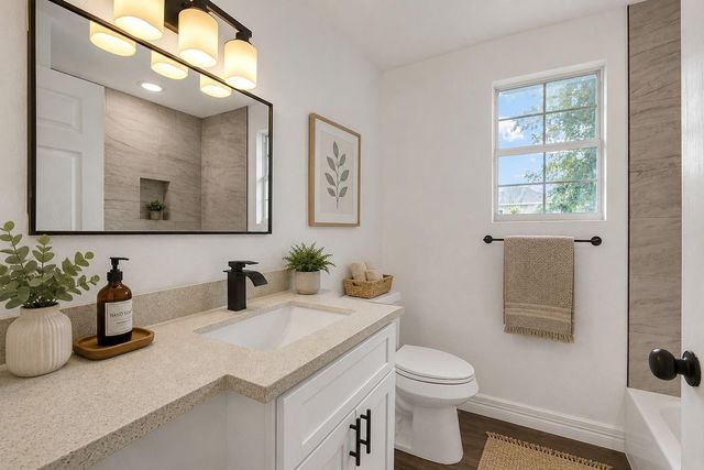 1332 Montgomery Street, La Marque, TX 77568