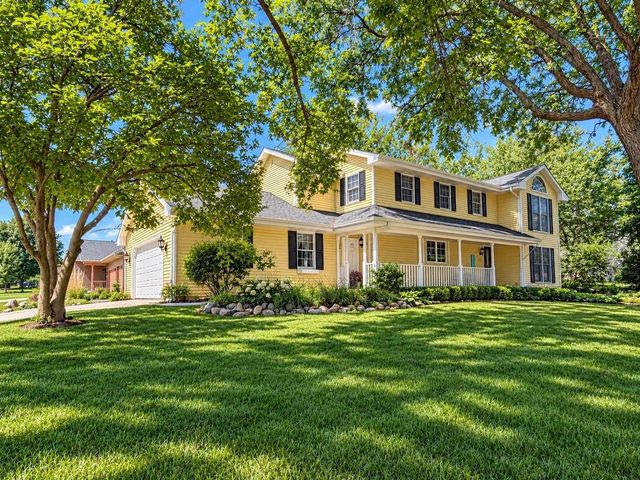 605 Cambridge Drive, Janesville, WI 53548
