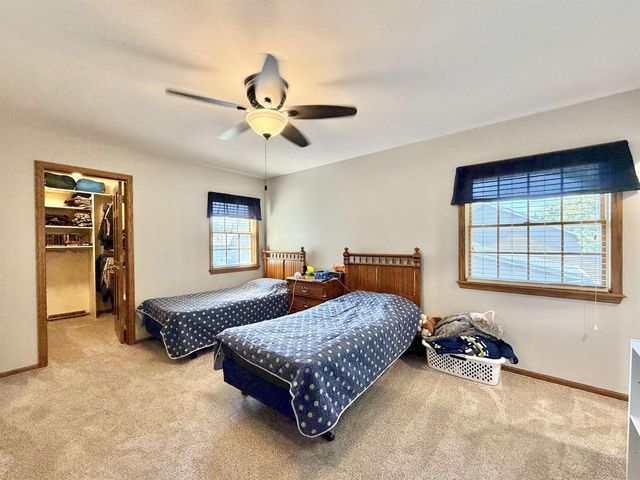 605 Cambridge Drive, Janesville, WI 53548