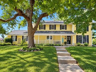 605 Cambridge Drive, Janesville, WI 53548