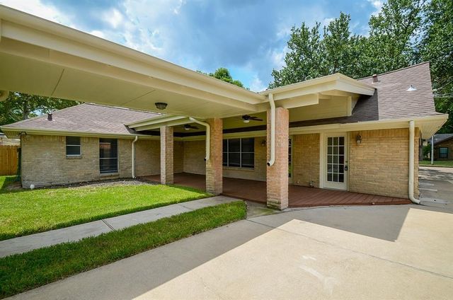 6014 Lattimer Drive, Houston, TX 77035
