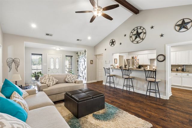 7320 Wesley Court, North Richland Hills, TX 76180