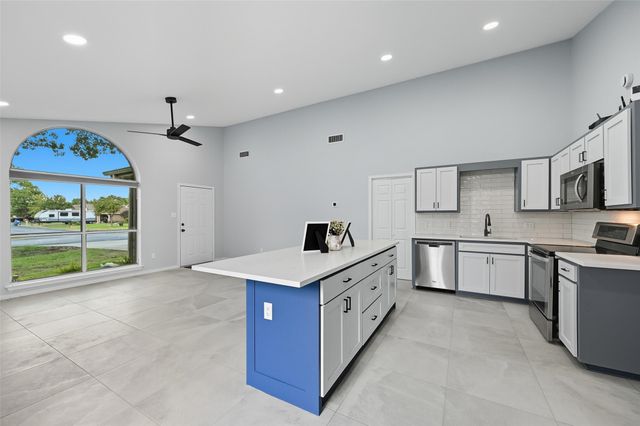 2507 Silvermeadow Lane, Corinth, TX 76210