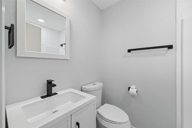 2507 Silvermeadow Lane, Corinth, TX 76210