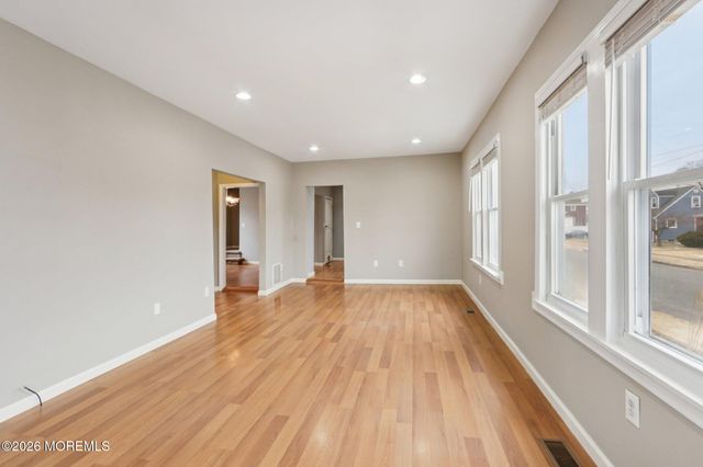 652 Park Avenue, Burlington City, NJ 08016