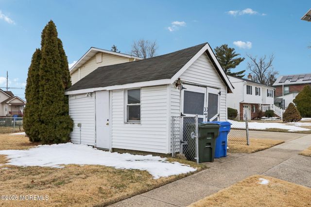 652 Park Avenue, Burlington City, NJ 08016