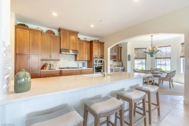 16444 Carrara WAY 101, Naples, FL 34110