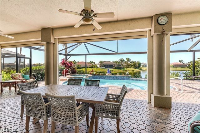 8555 Southwind Bay CIR, Fort Myers, FL 33908