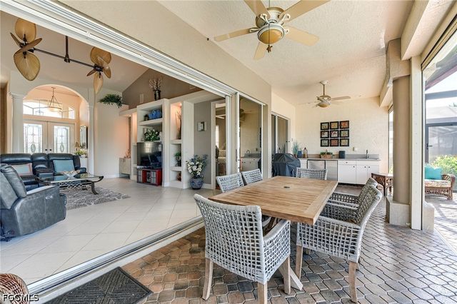 8555 Southwind Bay CIR, Fort Myers, FL 33908