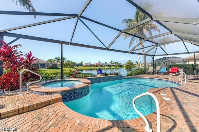 8555 Southwind Bay CIR, Fort Myers, FL 33908